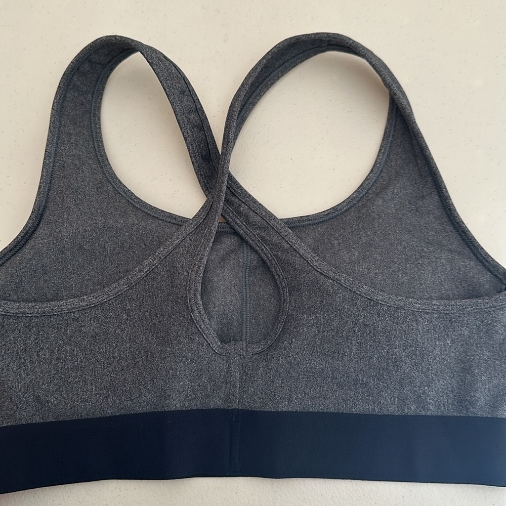 Under armour - Picture 3 of 3